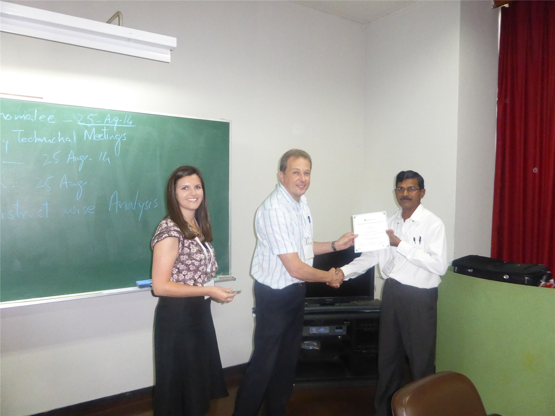 Life cycle Avocado thrips (S. perseae) life cycle.
