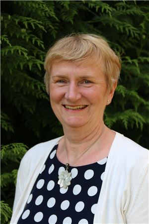 Caroline Makepeace