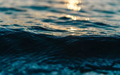 Close up of sun on sea