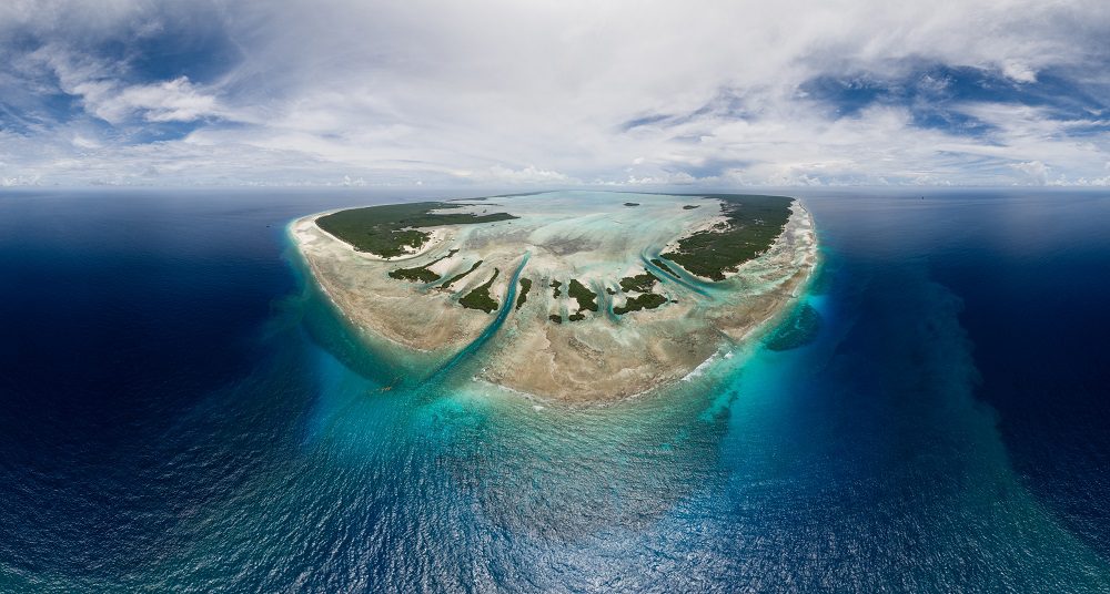 057_Aldabra_group_Aldabra_5_27000_8bit_sRGB_CAMERA_RAW_FINAL_PTGUI Panorama_1_CROP_1